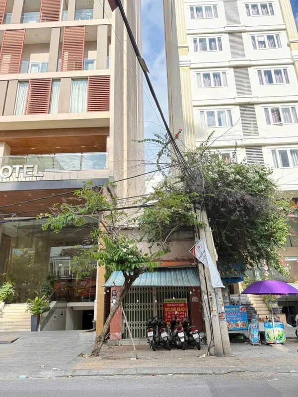 Bán nhà mặt tiền Nguyễn Thiện Thuật 88,5m2 khu phố Tây gần biển Nha Trang