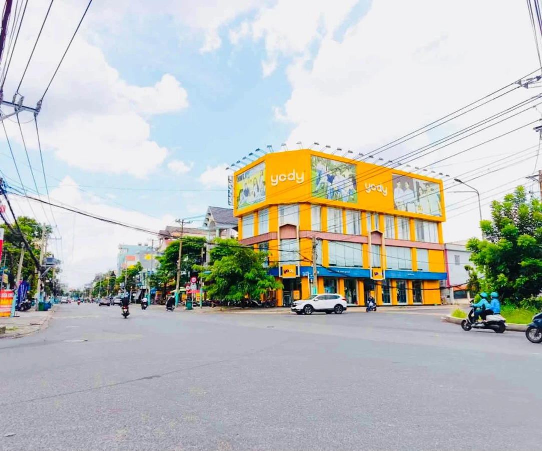 Bán nhà mặt tiền kinh doanh 117,2m² ngang 6m gần KCN Sóng Thần, Dĩ An, giá 6,9 tỷ - Ảnh thu nhỏ 2