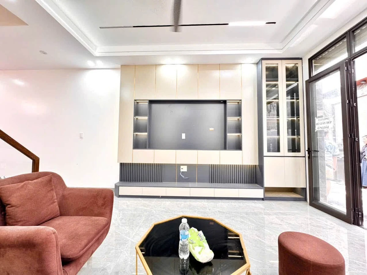 Bán nhà 4 tầng 45m2, giá 3 tỷ 500 triệu, Tân Bình - Ảnh thu nhỏ 4