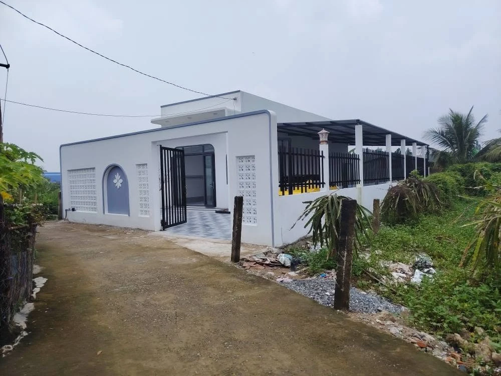 Bán nhà mới xây 220m² 2 PN, Tầm Vu, Long An, 1,6 tỉ - Ảnh thu nhỏ 2