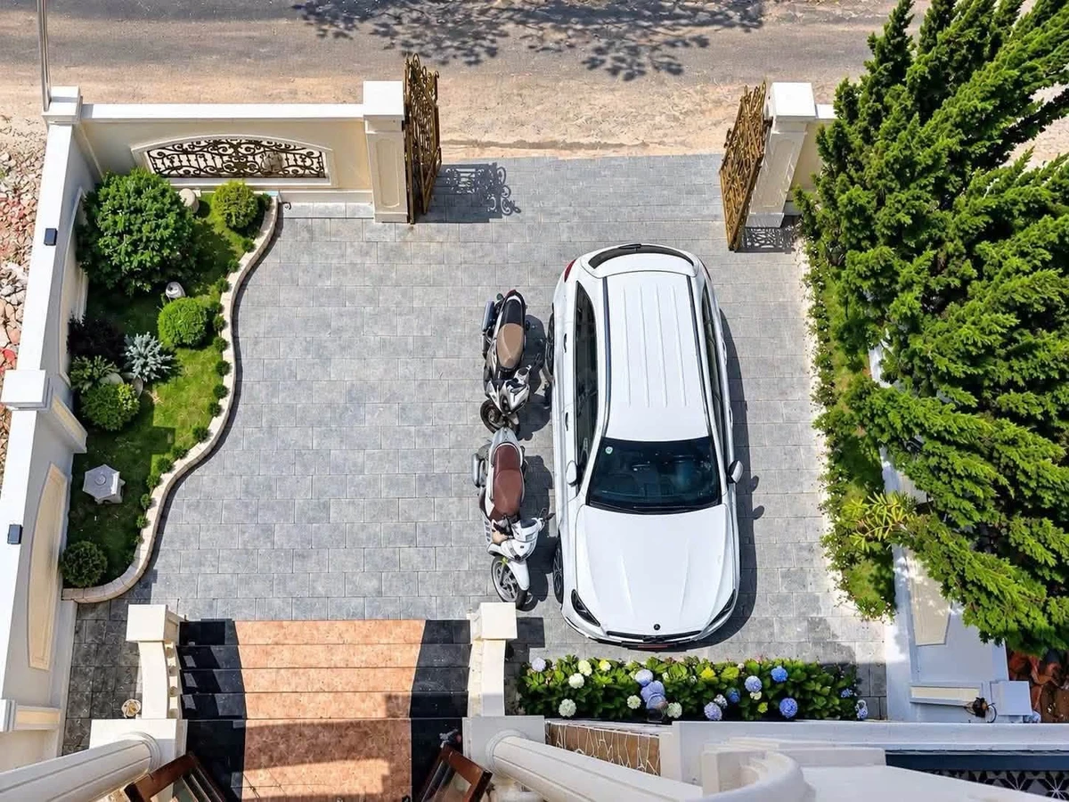 Villa tân cổ điển 226m² 5PN Đà Lạt 13.5 tỷ - Ảnh thu nhỏ 3