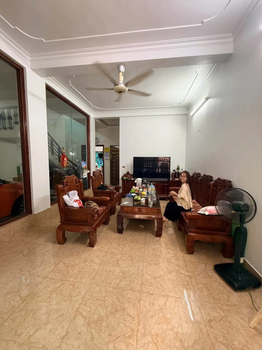 Bán nhà 2 tầng 204m² Trần Phú Tân Bình - Ảnh thu nhỏ 2