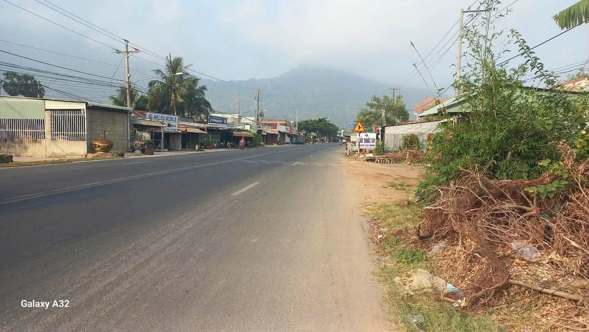 Bán đất mặt tiền Quốc lộ 785 đoạn Cây Đon, 6x38m thổ cư, Bình Minh, Tây Ninh - Ảnh 1