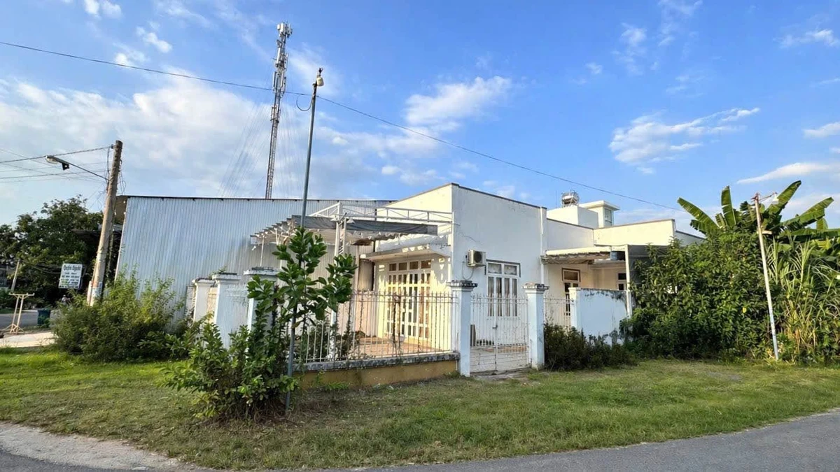 Bán nhà Tây Ninh 212 m², 3,2 tỷ tại Phạm Hùng - Ảnh 1