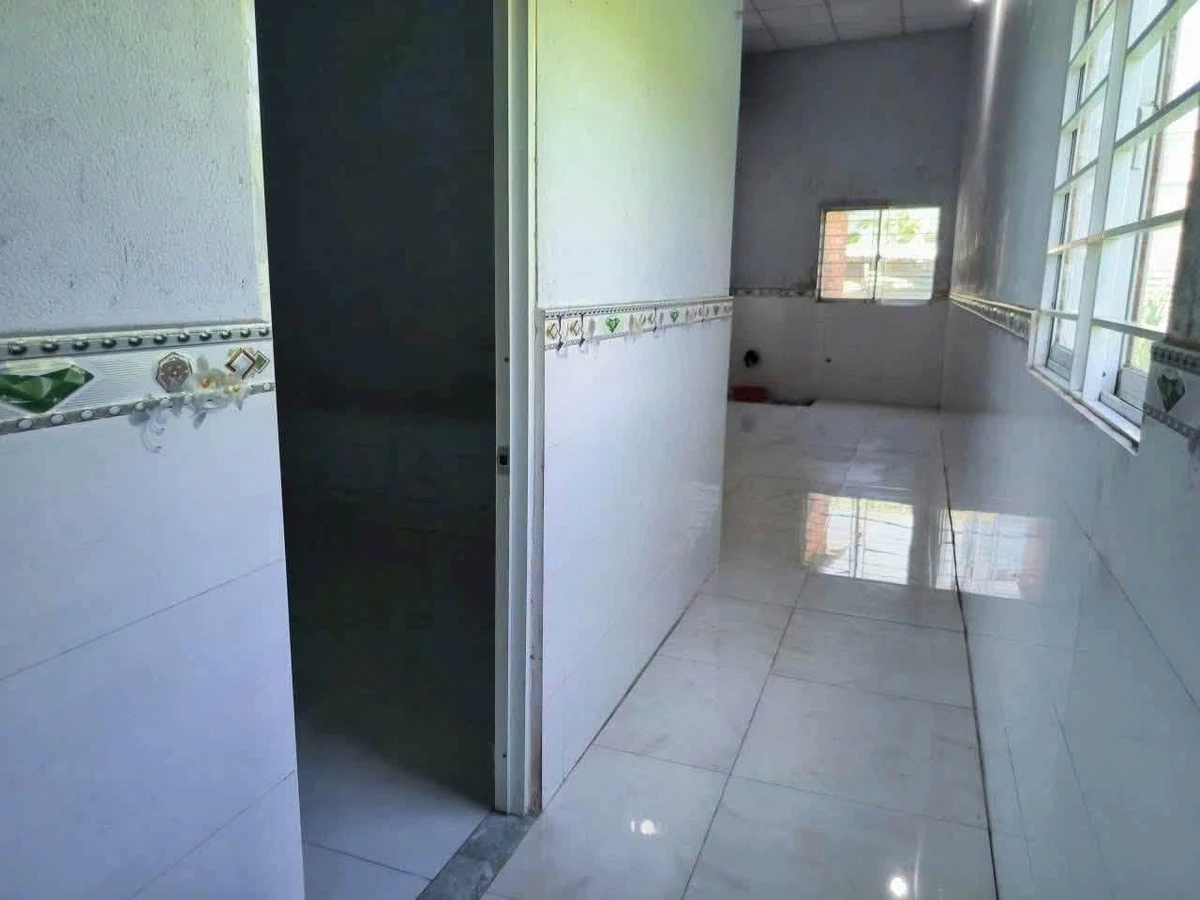 Cho thuê nhà 2 phòng ngủ 100m² gần chợ Thanh Hóa, Trảng Dài - Ảnh thu nhỏ 2
