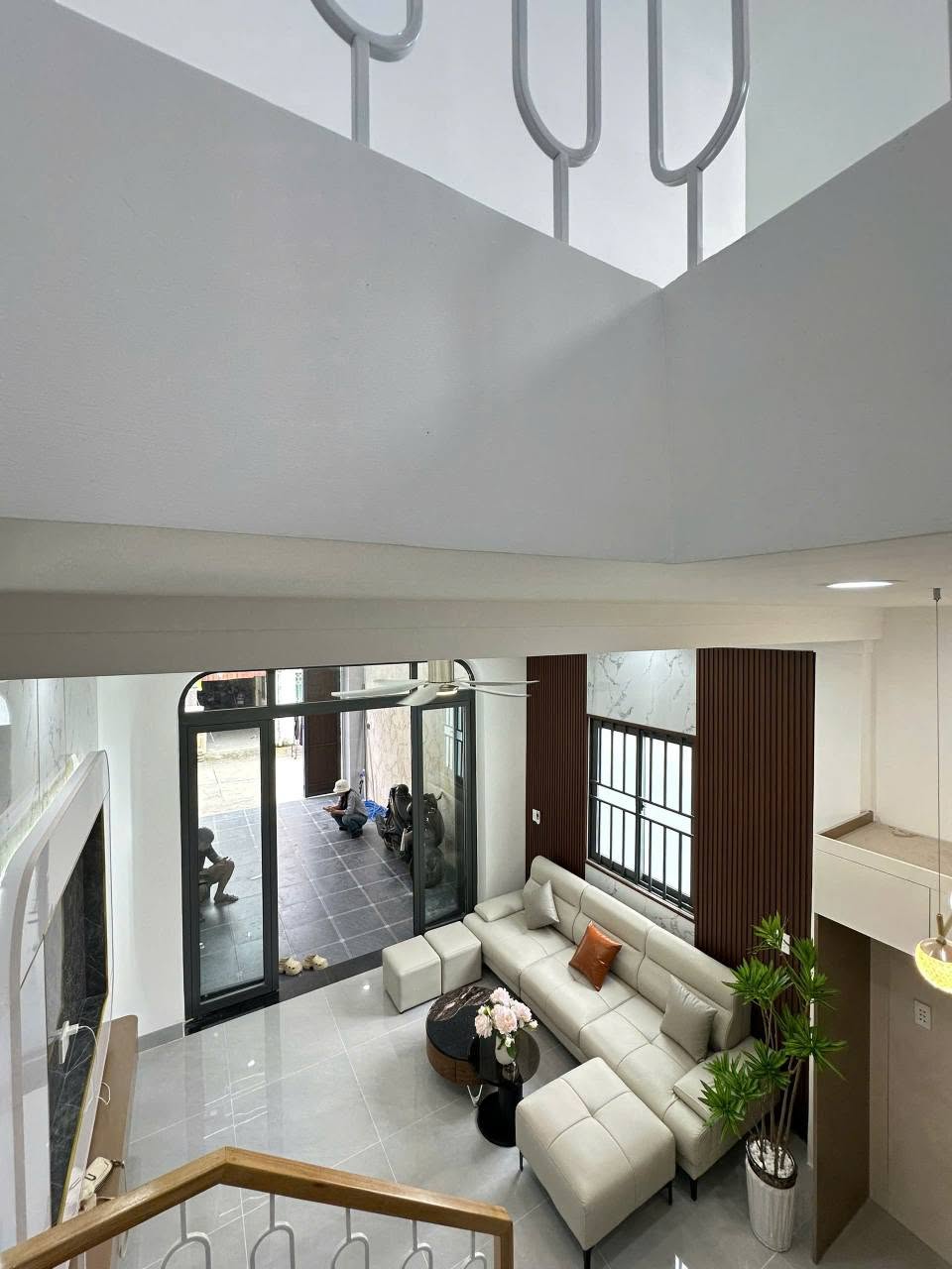 Bán nhà 1 trệt 1 lầu góc 2 mặt tiền 120m² gần Nguyễn Khuyến - Ảnh thu nhỏ 4