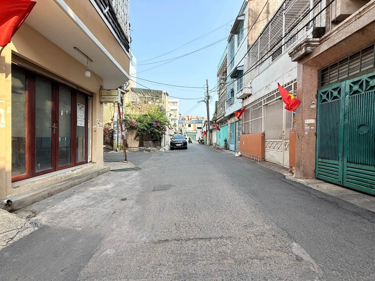 Bán nhà 5 tầng 54m² Nguyễn Văn Đậu, Bình Thạnh, 8.2 tỷ - Ảnh 1