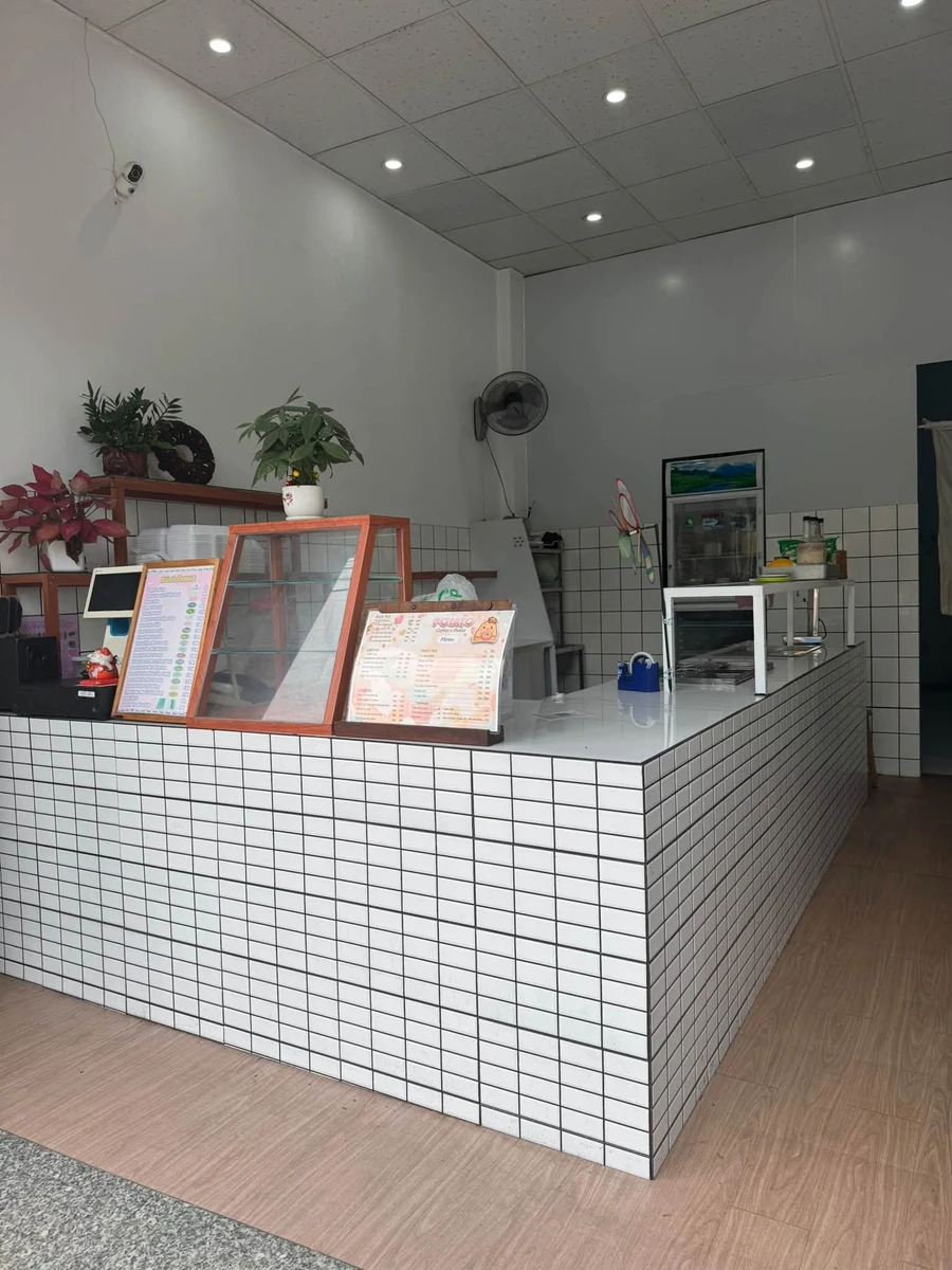 Cho thuê mặt bằng kinh doanh trà bánh 128m² Đường 30/4 - Ảnh thu nhỏ 2