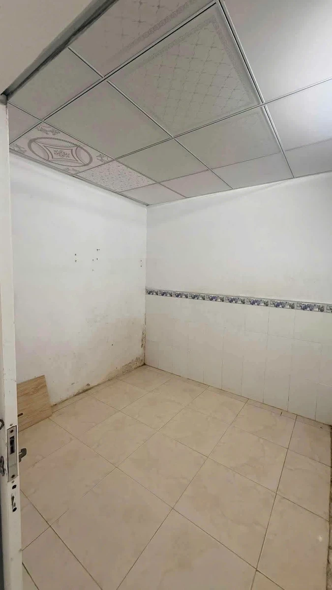 Bán nhà hẻm 68m² 3PN Đặng Trần Côn Rạch Giá 950 triệu - Ảnh thu nhỏ 5