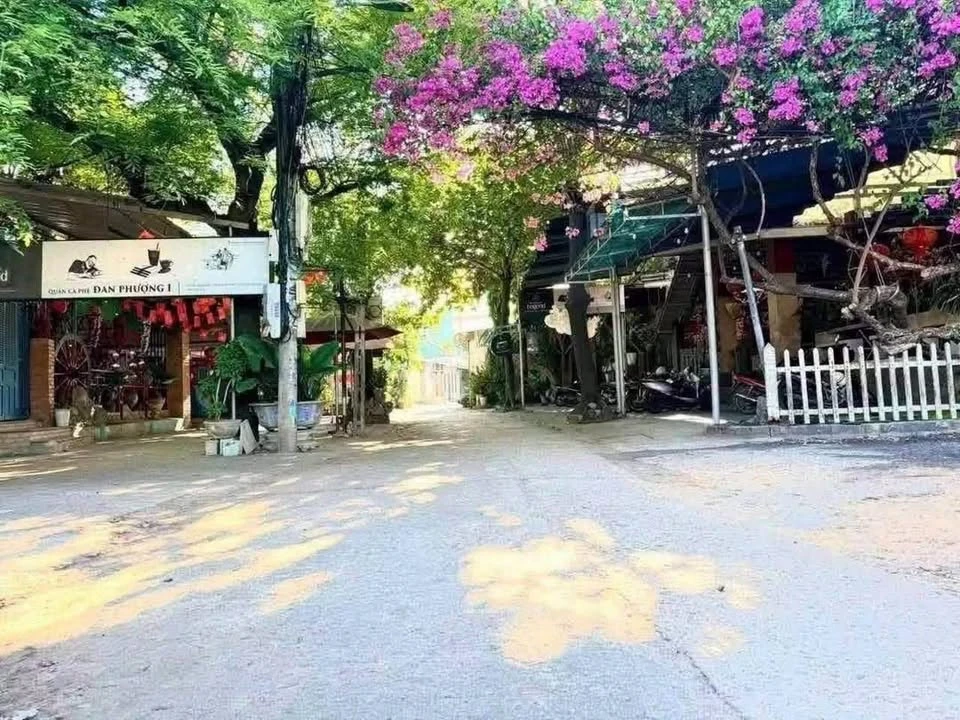 Bán nhà hẻm 79 Nguyễn Công Phương, 100m2, Quận 1 - Ảnh thu nhỏ 3