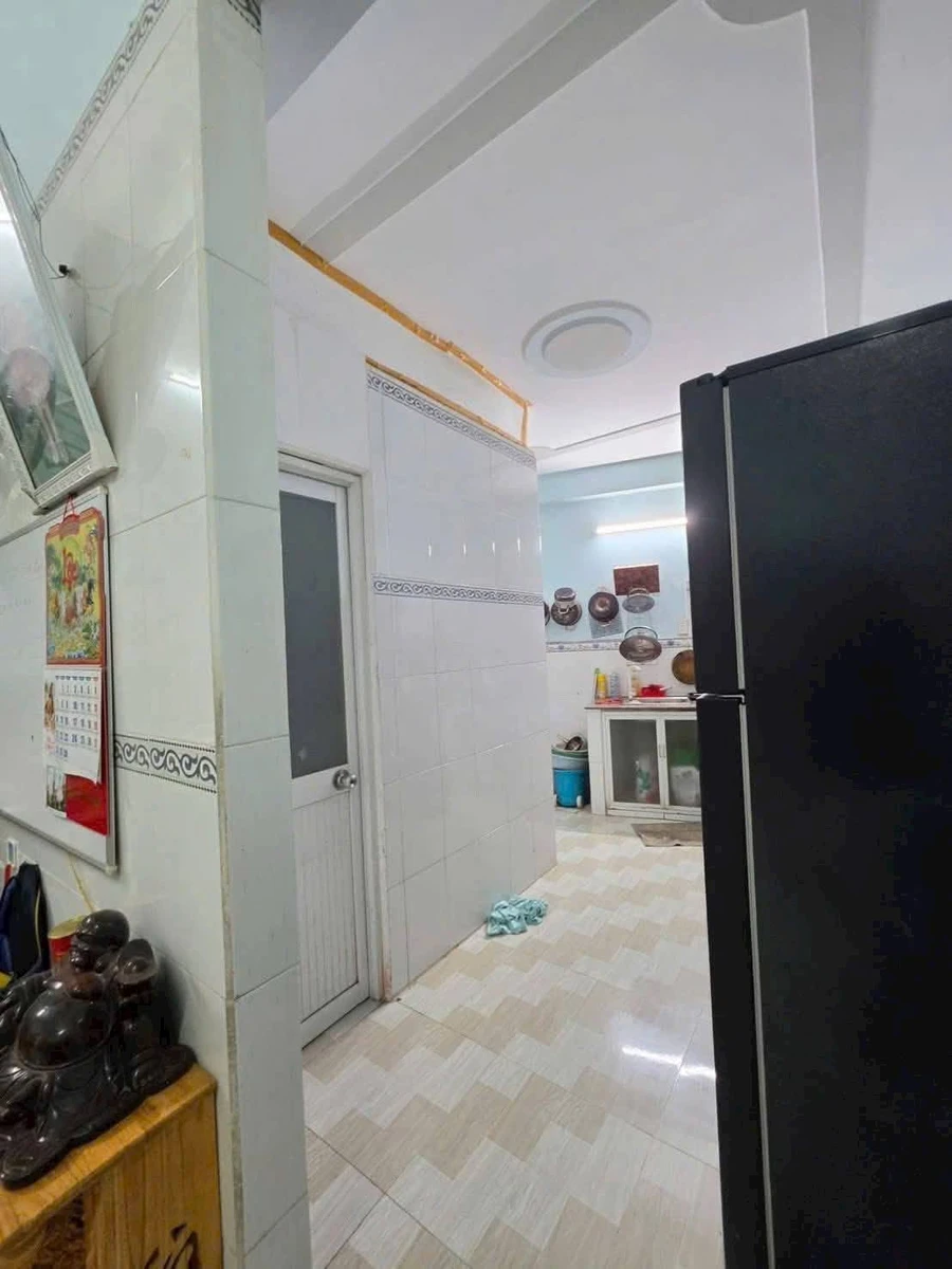 Bán nhà sổ chung Dĩ An 50m² thổ cư 100% giá 1,7 tỷ - Ảnh thu nhỏ 2