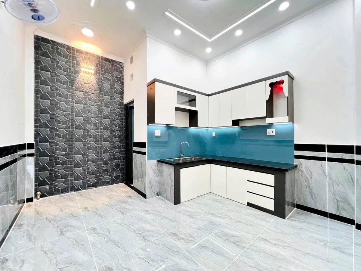 Bán nhà 1 trệt 1 lầu 52m2, 2PN 2WC đường Trần Thị Cờ, Quận 12 giá 4,39 tỷ - Ảnh thu nhỏ 4