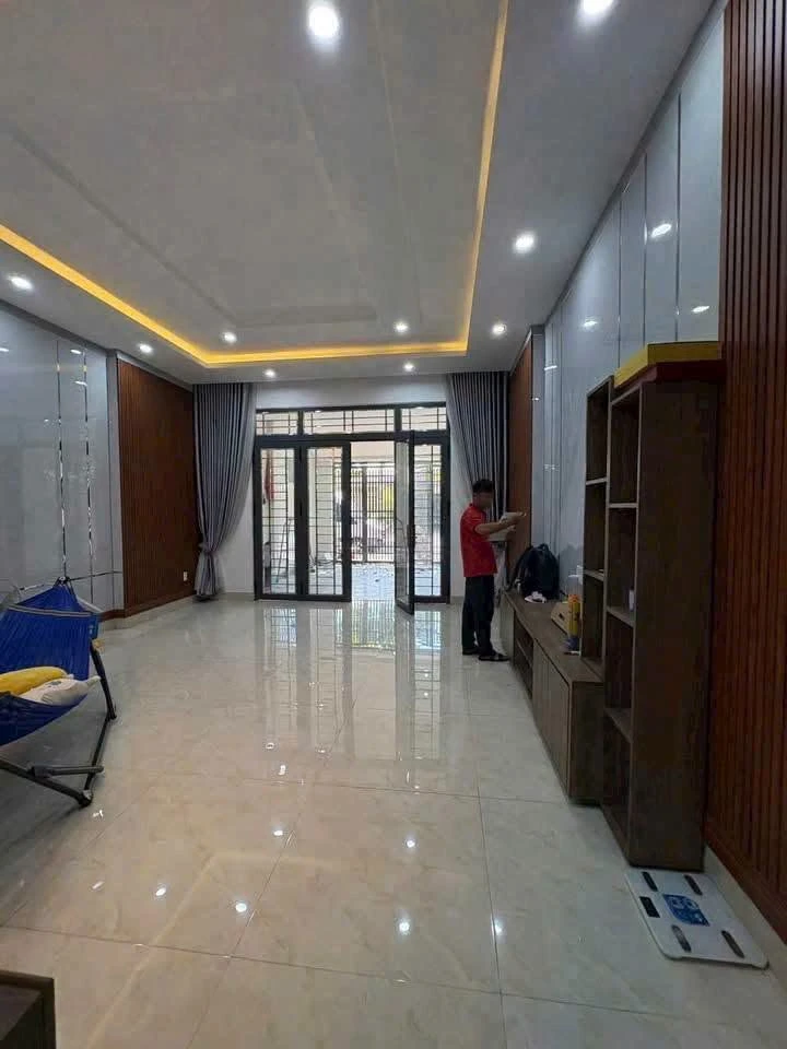 Bán nhà 2PN KDC Hiệp Thành 3, 100m², 5 tỷ 5 - Ảnh thu nhỏ 3