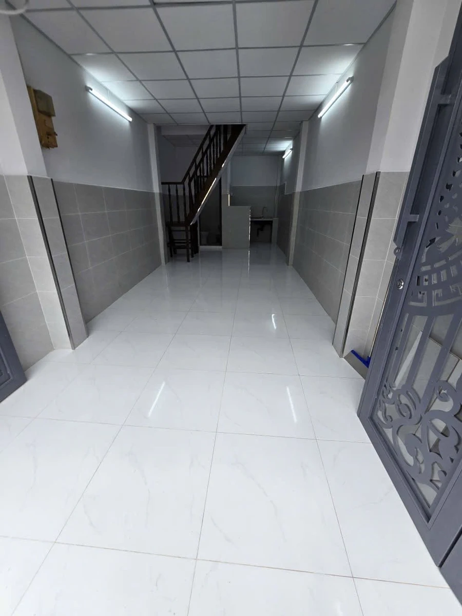 Bán nhà mặt tiền 97 Kinh Dương Vương, Quận 6, 32m2, 2PN, giá 5,75 tỷ - Ảnh thu nhỏ 5