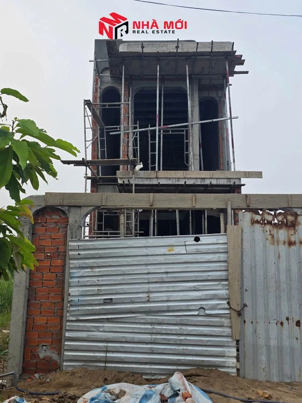 Nhà 2 tầng 2 phòng ngủ 94,5m² Cà Mau, giá 2 tỷ 090 triệu
