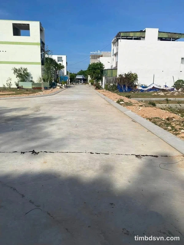 Bán đất full thổ cư Mỹ Ca Cam Ranh 100m2, giá 2 tỷ
