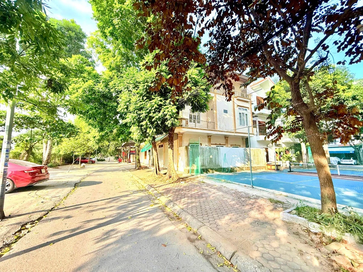 Bán nhà 2 mặt tiền đầu ve Đông Bắc Ga 70m² 6,9 tỷ - Ảnh 1