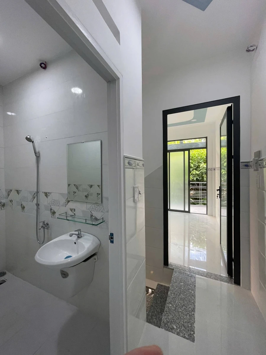 Bán nhà mặt tiền Nguyễn Đình Chính 36m2 - 5,35 tỷ - Ảnh thu nhỏ 3