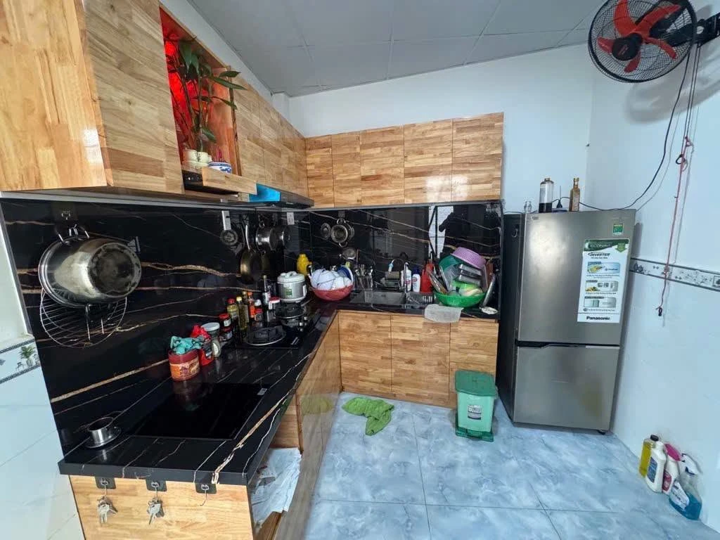 Bán nhà lô góc 50m² 4 tầng Nguyễn Văn Nguyễn Quận 1 - 7 tỷ - Ảnh thu nhỏ 3