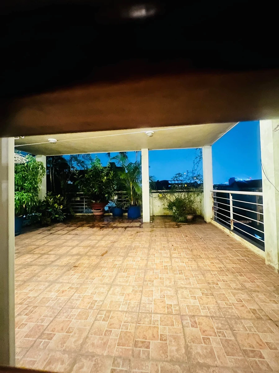 Cho thuê nhà 3 tầng, 4 phòng ngủ 150m² Thạch Bàn 22 triệu/tháng - Ảnh thu nhỏ 3