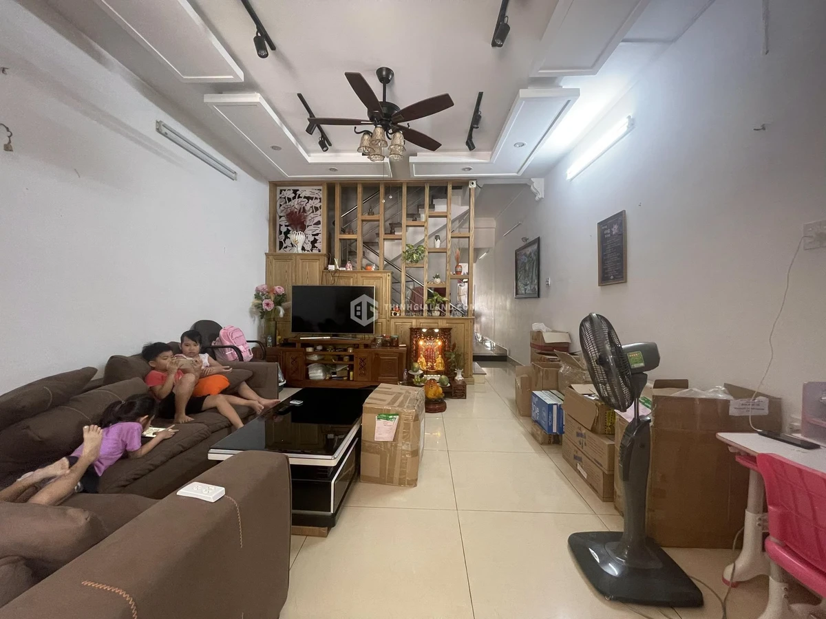 Bán nhà phố 90m2 mặt tiền 6m gần biển Vũng Tàu, 9.4 tỷ - Ảnh thu nhỏ 2