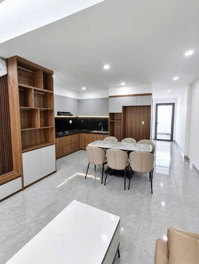 Bán nhà thiết kế mê lửng 100m² Phạm Ngũ Lão, 2 tỷ 390 triệu - Ảnh thu nhỏ 2