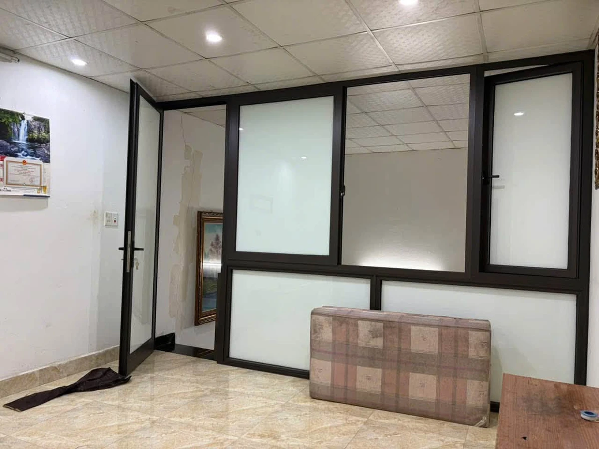 Bán 2 căn nhà 2 tầng Cao Xanh 97.7m² giá trên 1 tỷ - Ảnh thu nhỏ 2