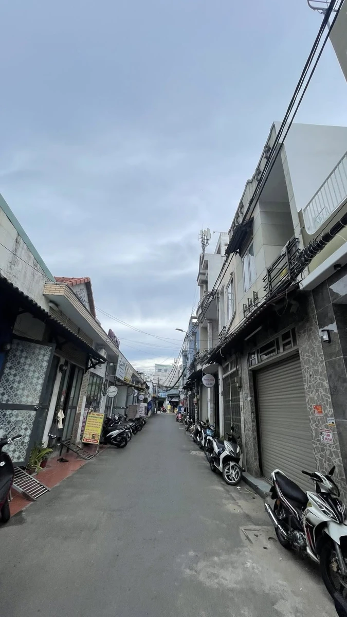 Bán nhà 3 tầng 64m² 4PN đường Phạm Văn Chiêu, Gò Vấp, giá 10,8 tỷ - Ảnh thu nhỏ 3