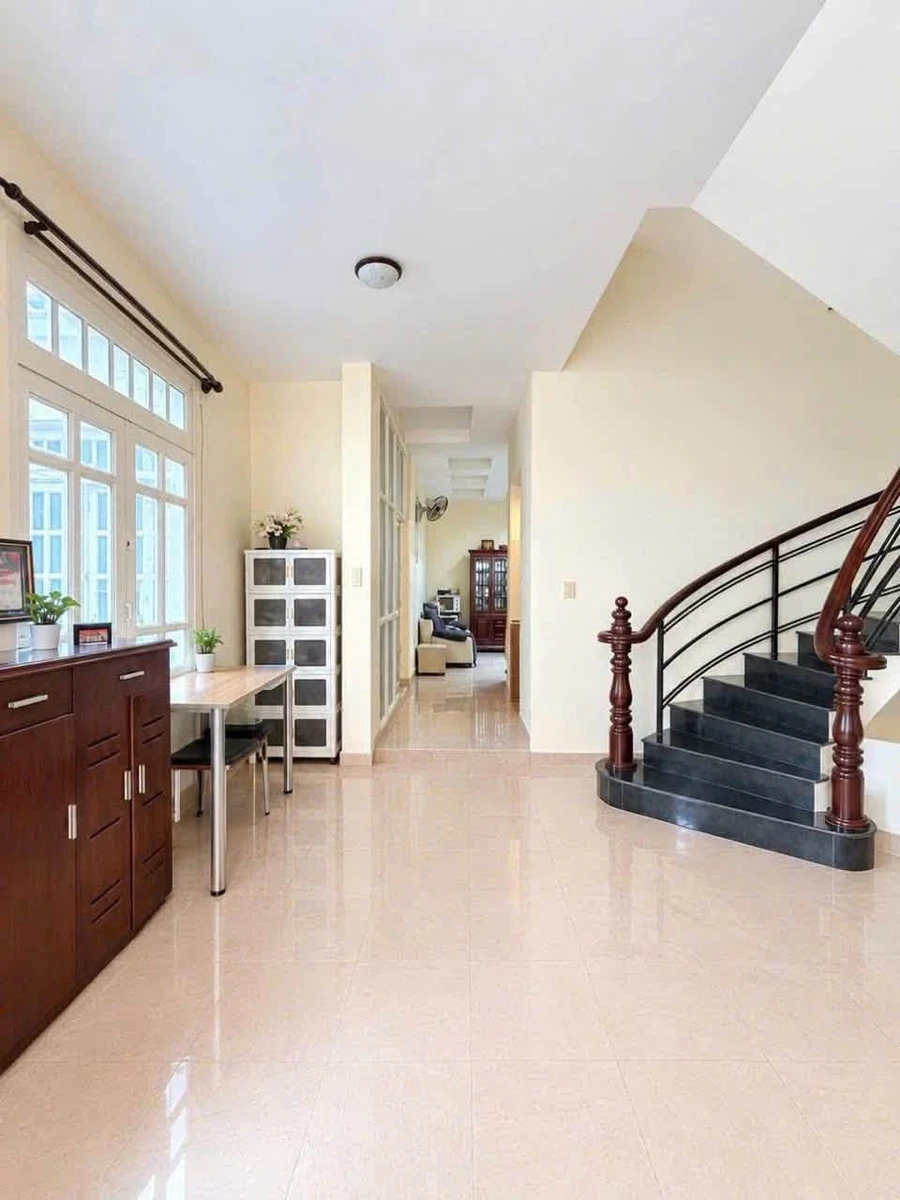 Bán biệt thự 10x21m view sông đường Dương Quảng Hàm, Phường An Nhơn, Gò Vấp - Ảnh thu nhỏ 3
