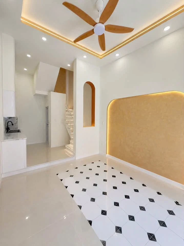 Bán nhà 2 phòng ngủ 132 m2 Phường Khánh Hội Quận 4 - Ảnh thu nhỏ 2