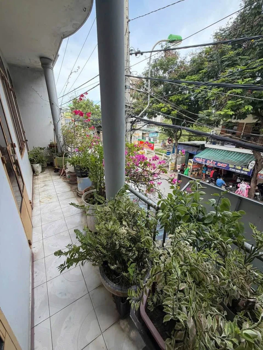 Cho thuê nhà mặt tiền 75m2 kinh doanh Nha Trang 12tr/tháng - Ảnh thu nhỏ 4