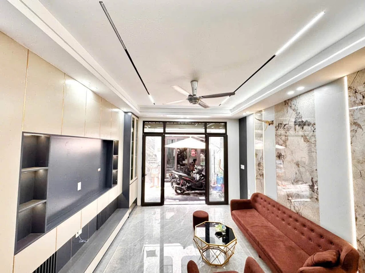 Bán nhà 4 tầng 45m2, giá 3 tỷ 500 triệu, Tân Bình - Ảnh thu nhỏ 2