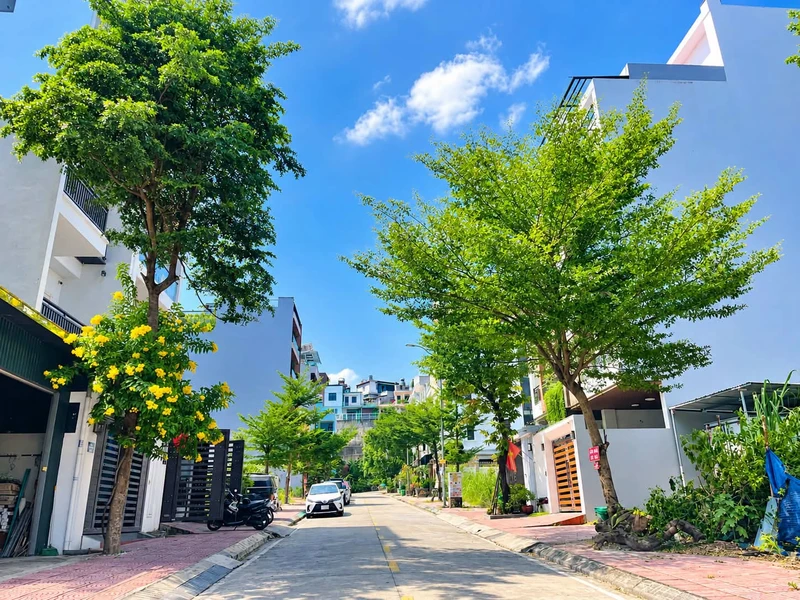 Bán lô đất góc 85m2 hướng biển, Đồi ngân hàng Cột 2, Hạ Long