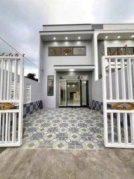 Bán nhà 1 trệt 1 lửng 100m² Bến Lức, Tây Ninh, giá 1 tỷ 900 - Ảnh thu nhỏ 3