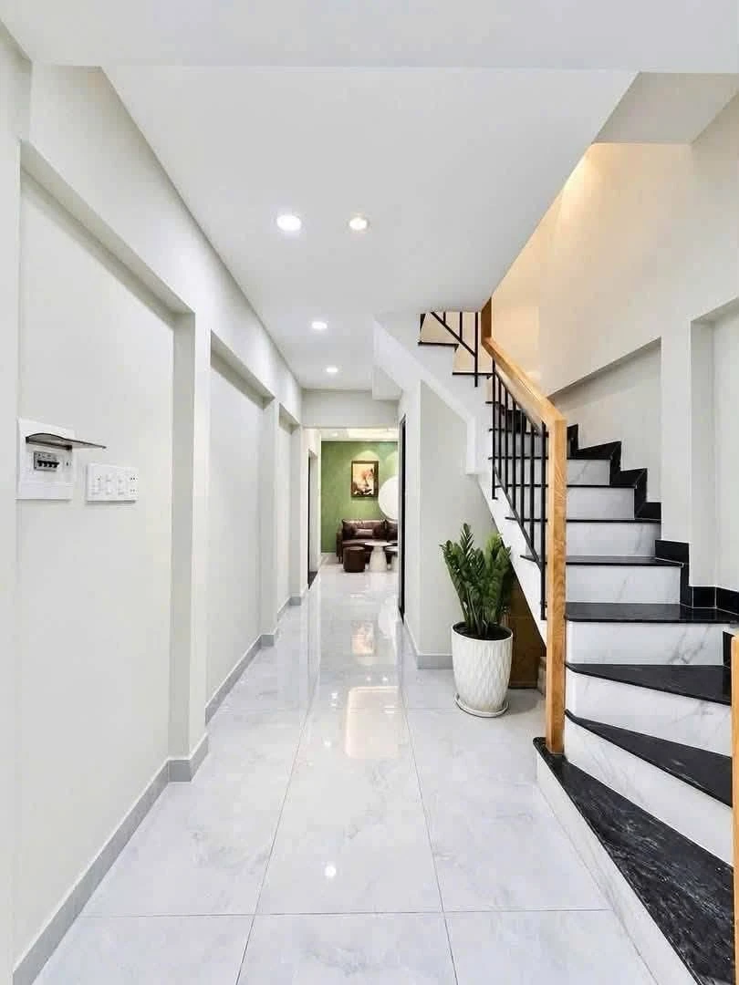 Bán nhà 4 tầng 41m2, 4PN 6WC Hoàng Hoa Thám, Bình Thạnh 5,98 tỷ - Ảnh thu nhỏ 2