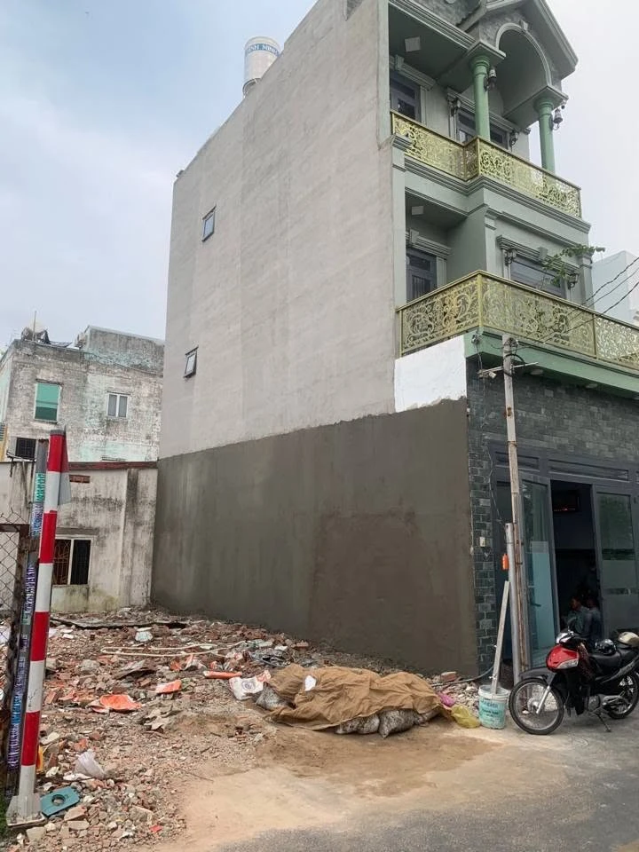 Bán đất MTKD Cao Bá Quát Dĩ An 66m² 4.65 tỷ - Ảnh 1