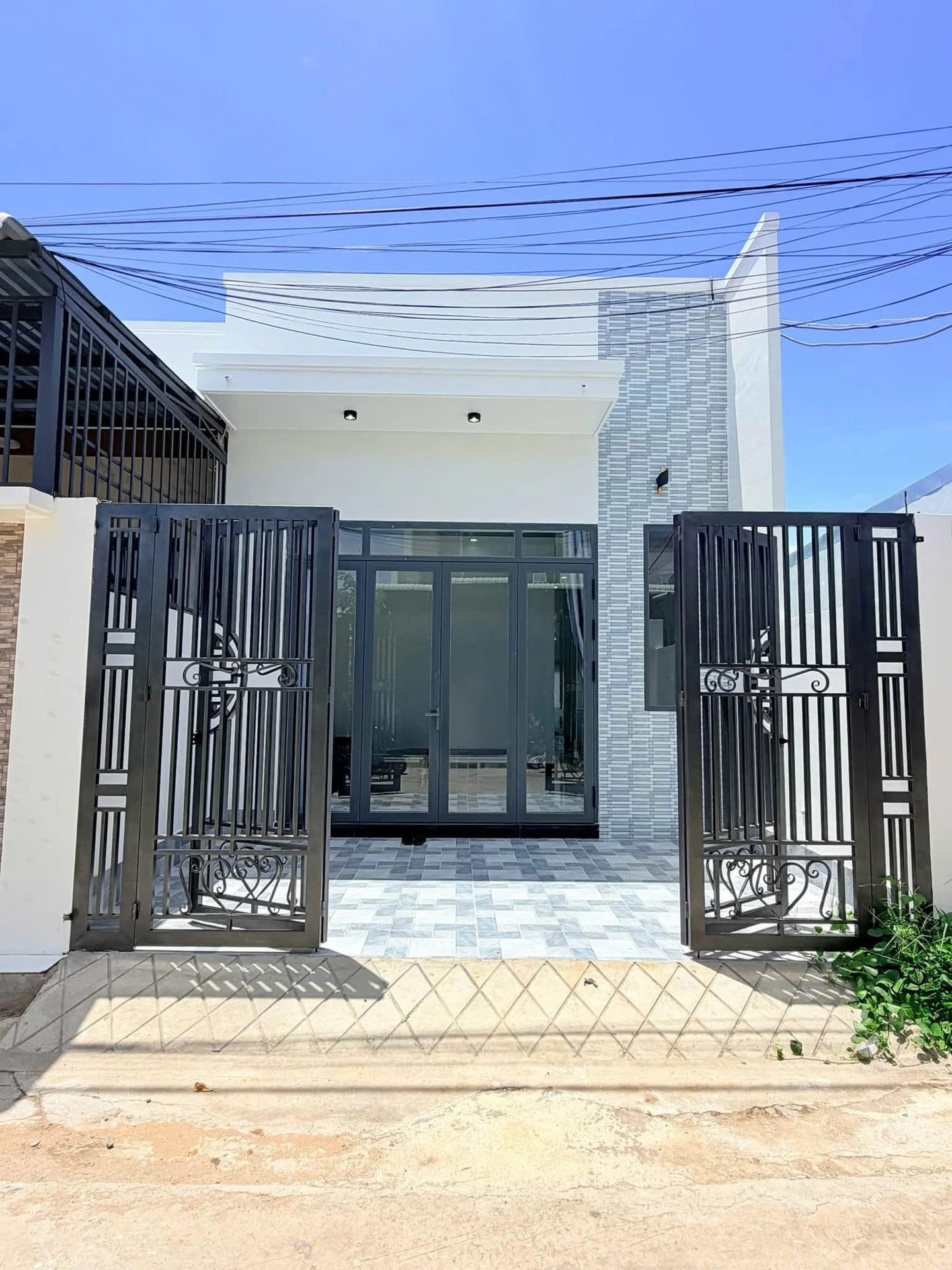 Bán nhà Rạch Giá 2 phòng ngủ 91m² 1 tỷ 550 - Ảnh 1