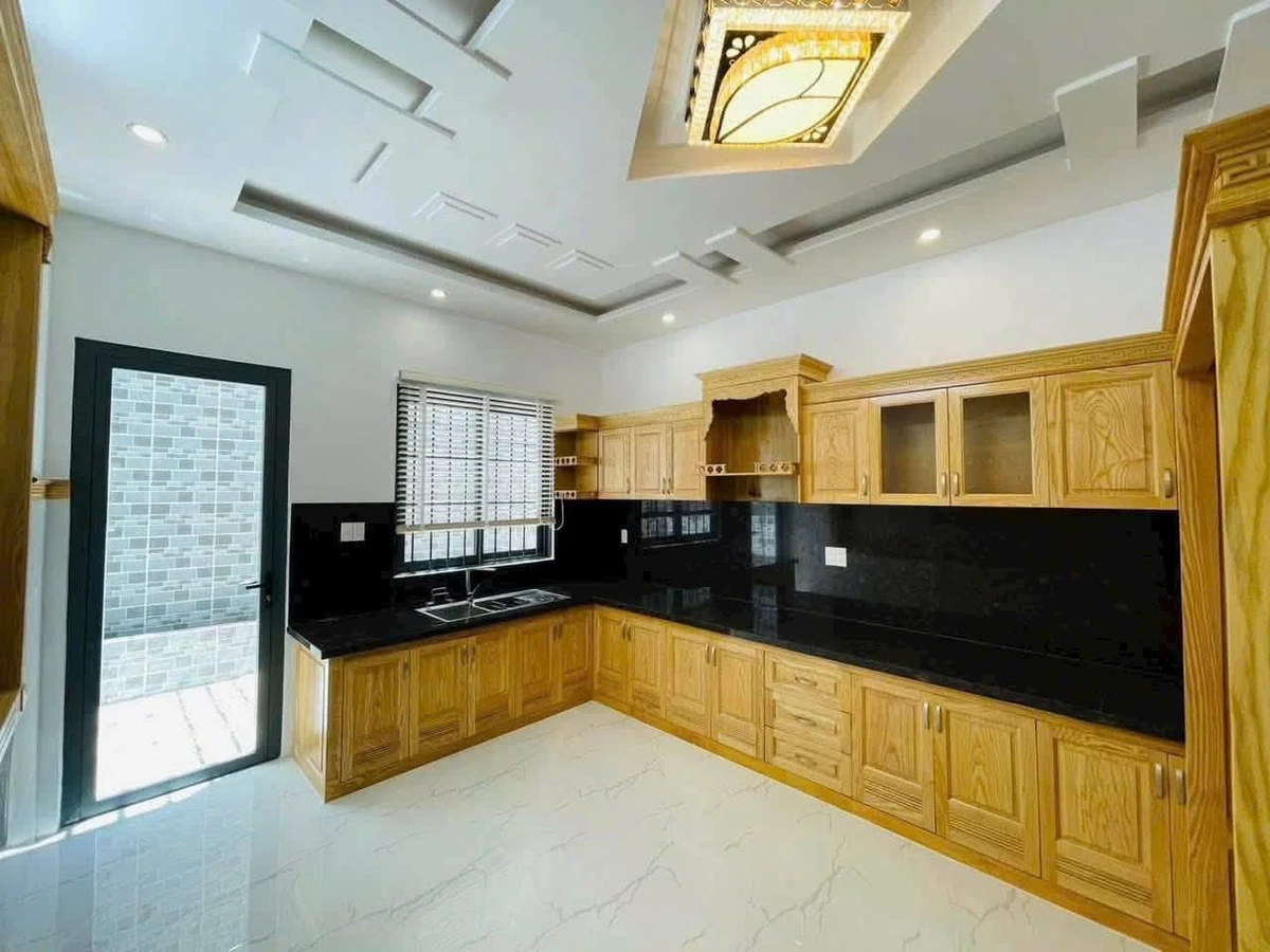 Bán nhà mặt tiền đường Bình Giã, Vũng Tàu, 125m2, 12 phòng ngủ, giá 16,2 tỷ - Ảnh thu nhỏ 5