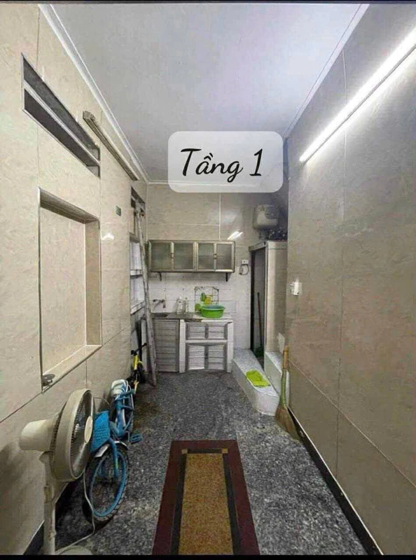 Cho thuê nhà ngõ Bạch Mai 37,5m2, 2PN, 5 triệu/tháng