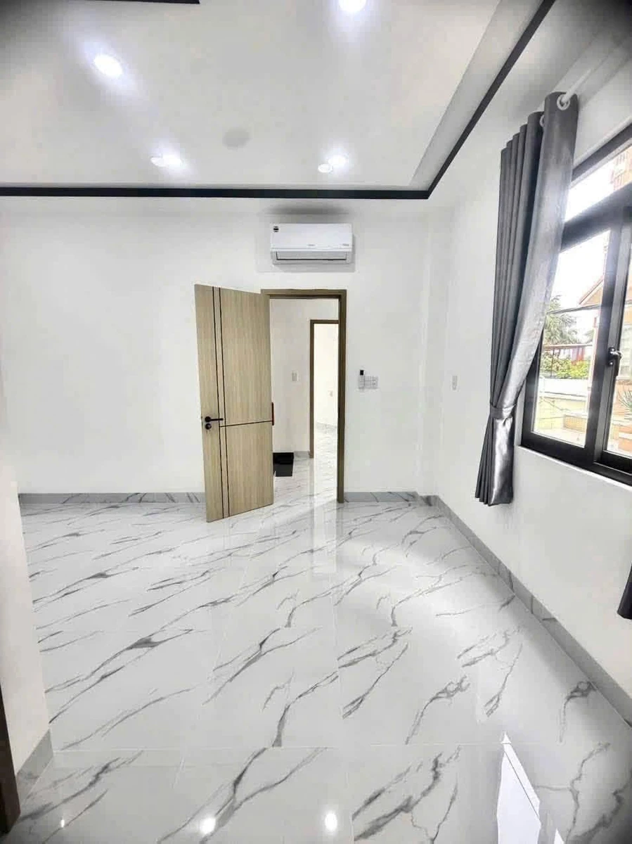 Bán nhà 3 tầng 4PN 150m2 Bình Trưng Tây Quận 2 - Ảnh thu nhỏ 4