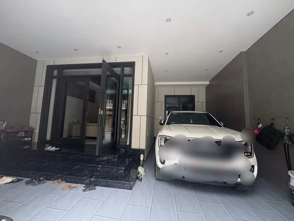 Bán nhà 3 tầng 160 m² mặt tiền 8 m, Khu Đại Thành, Vinh - Ảnh 1