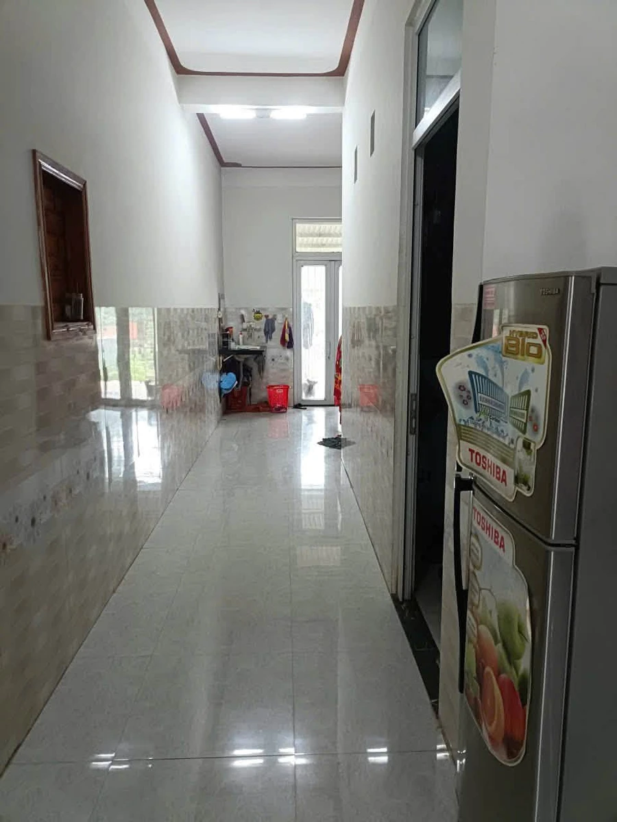 Bán nhà mái thái mặt tiền QL14 Hòa Khánh 250m², 3 PN - Ảnh thu nhỏ 4
