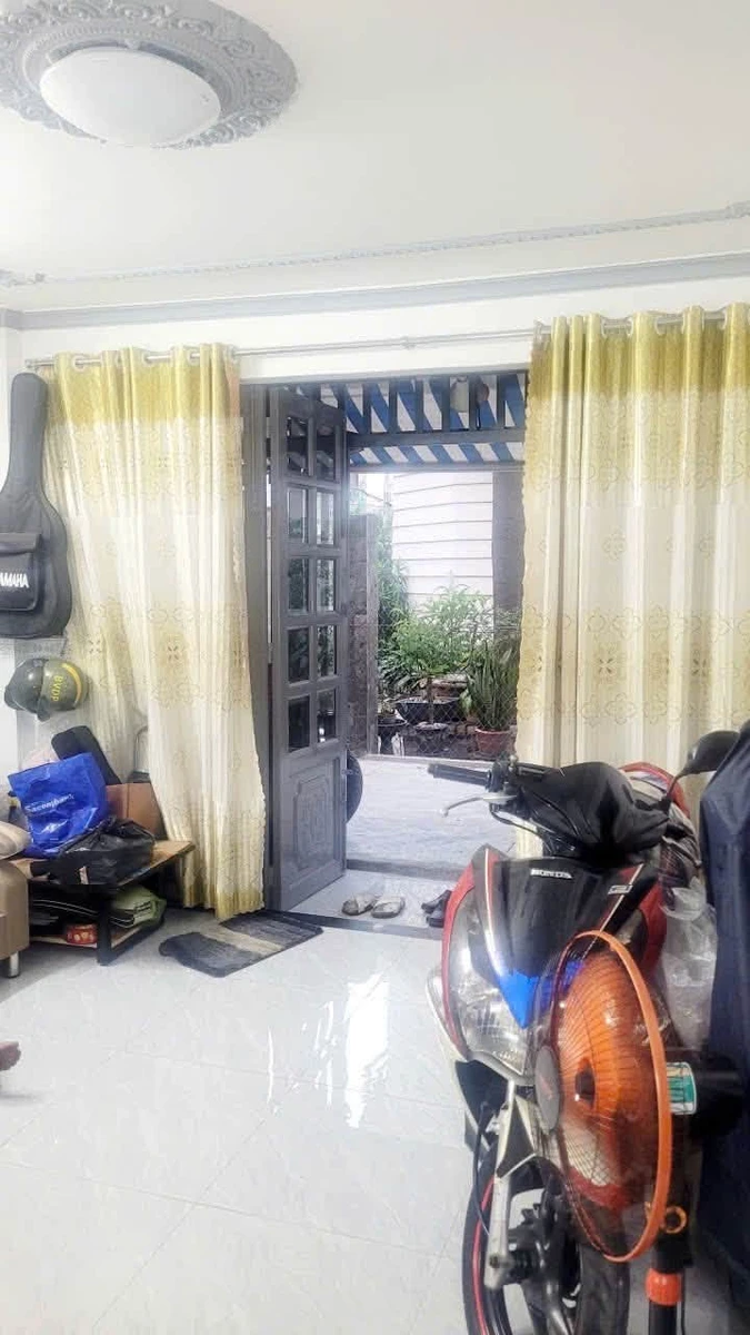 Bán nhà 2 tầng 32m2, 2PN gần Nguyễn Văn Quá, Đông Hưng Thuận, Quận 12 - 3,6 tỷ - Ảnh thu nhỏ 3