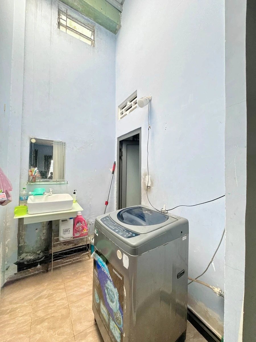 Bán nhà 6x12 Tân Xuân 2PN, sân ô tô 1 tỷ 250 triệu - Ảnh thu nhỏ 5