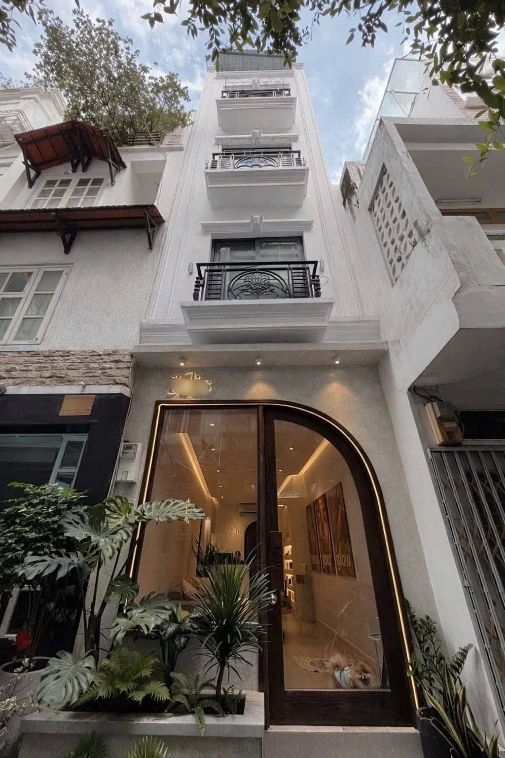 Bán nhà hẻm xe hơi Phạm Ngọc Thạch, Quận 3, 40m², 8 phòng - Ảnh 1