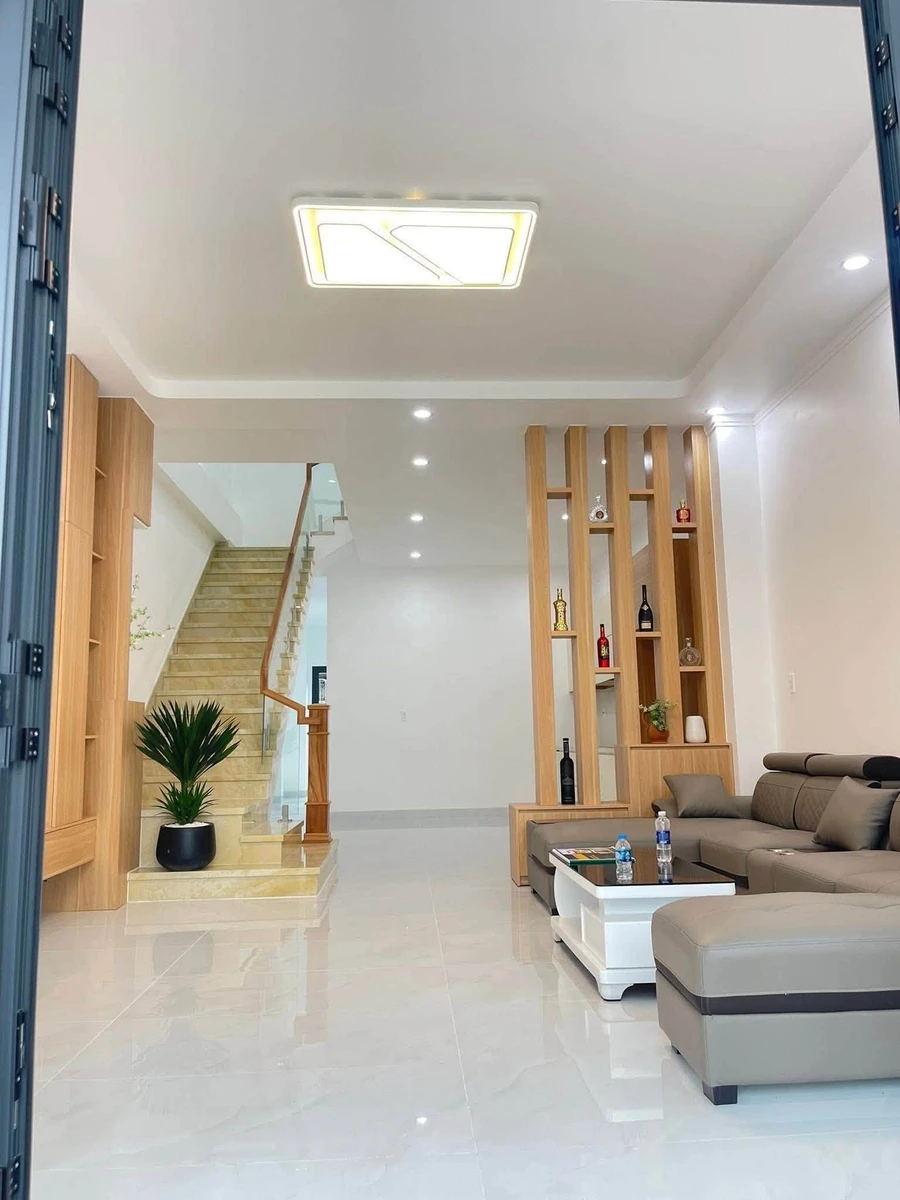 Bán nhà tâm huyết 5x20m gần Đồng Khởi, Quận 1 - Ảnh thu nhỏ 2