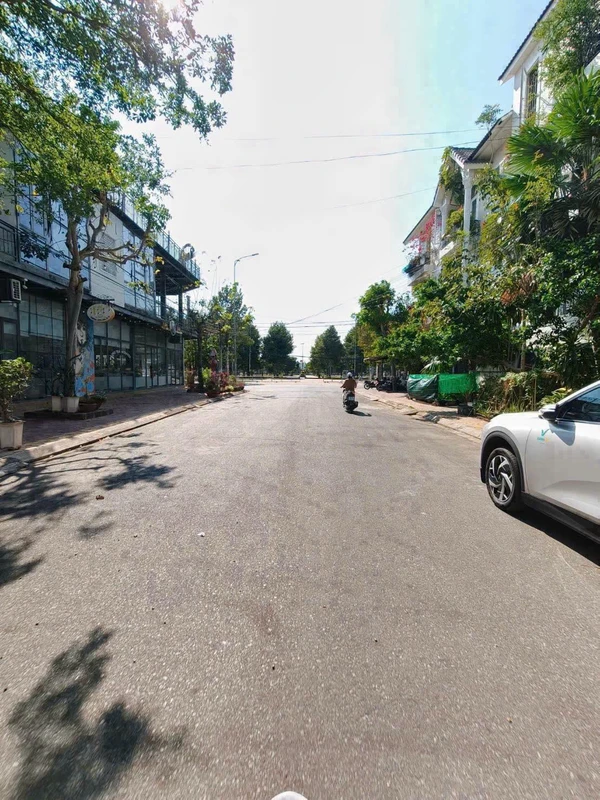 Bán đất nền 105m2 mặt nhựa Nguyễn Thế Lâm Phan Thiết 5.5 tỷ