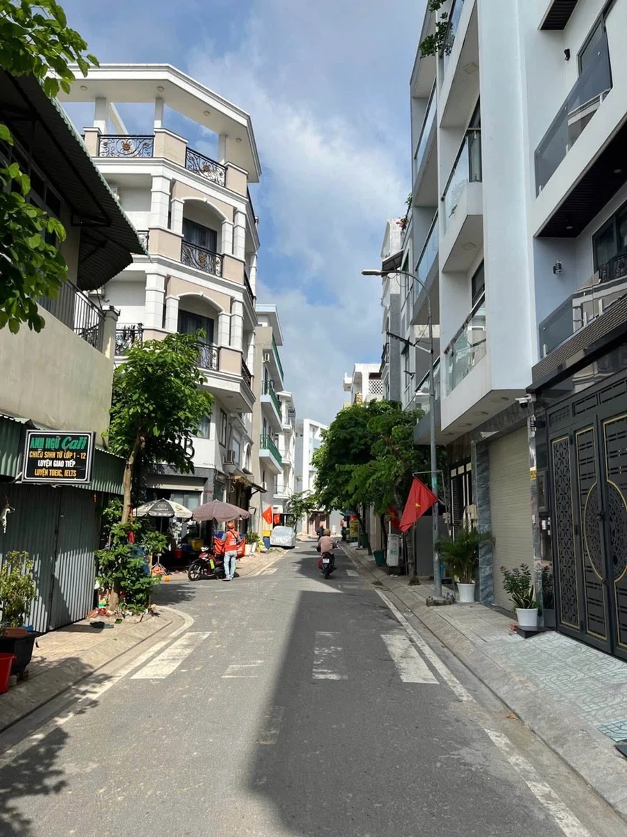 Bán tòa nhà góc 2 mặt tiền 71,9m² Quốc Lộ 1, Bình Hưng Hòa, Bình Tân - 8,8 tỷ - Ảnh thu nhỏ 3
