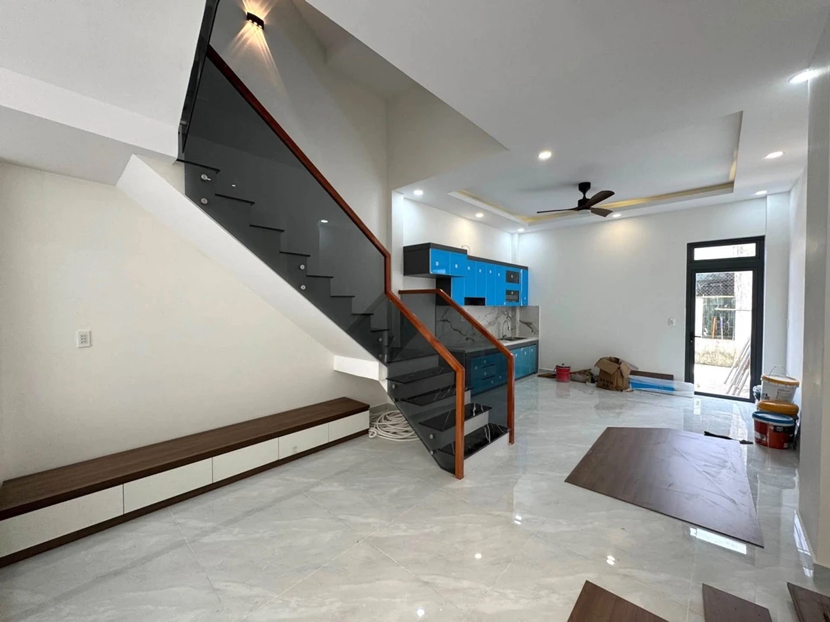 Bán nhà mới 3 tầng 78m² 4PN hẻm Huỳnh Tấn Phát, Nhà Bè giá 6,2 tỷ - Ảnh thu nhỏ 3