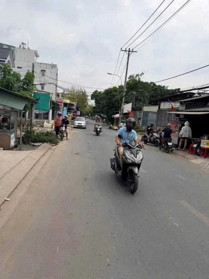 Bán nhà mặt tiền Võ Thị Tới Hóc Môn 125m2 5.9 tỷ - Ảnh 1